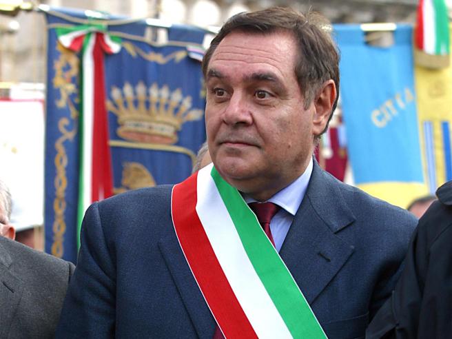 Mastella contro De Luca: antepone fatti personali a politica