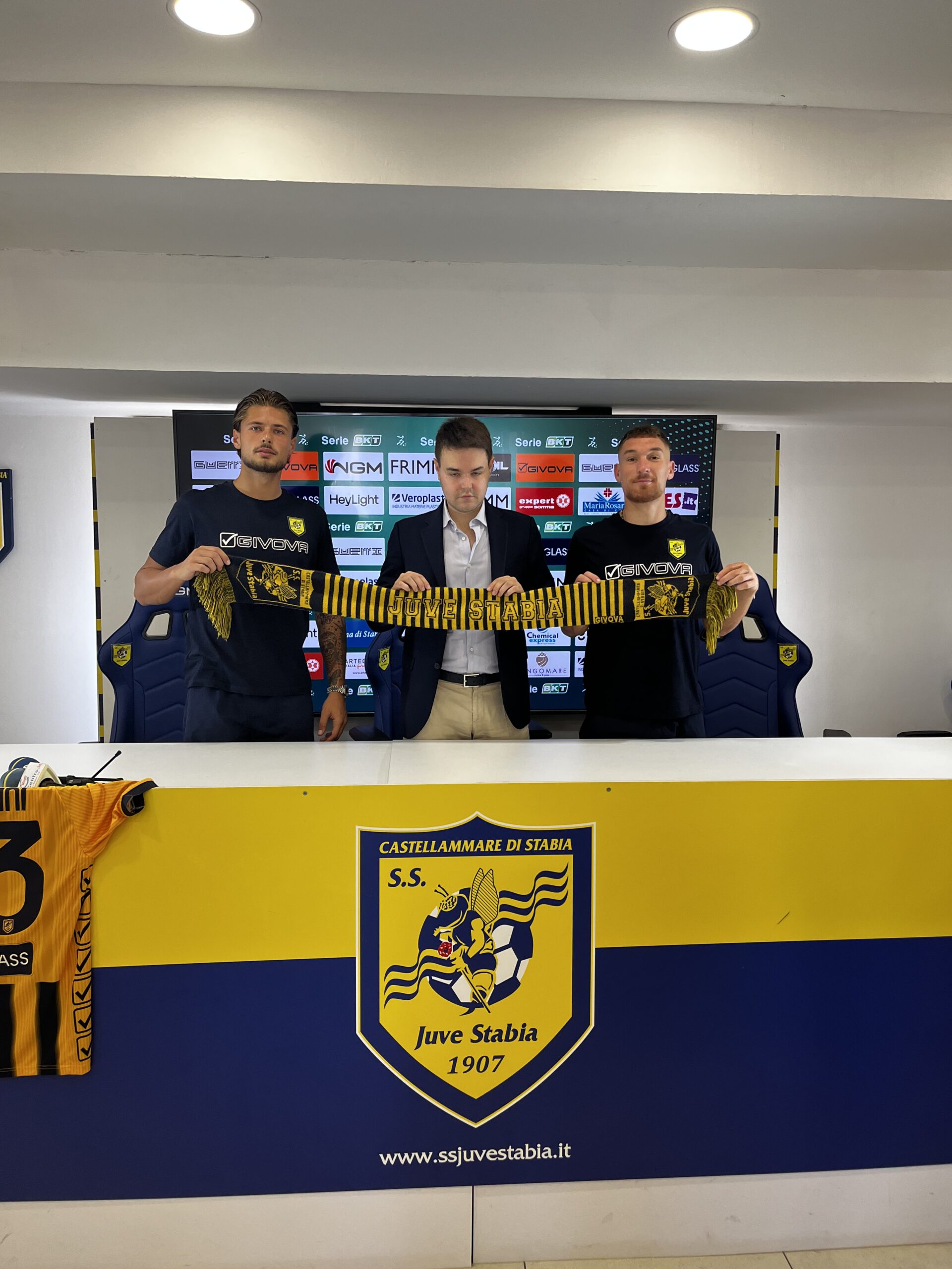 Juve Stabia, Giorgini e Gabrielloni si presentano: “Qui per fare bene, il gruppo ha un livello altissimo”
