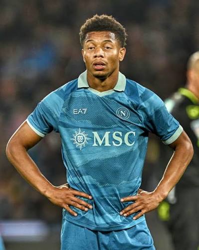 Napoli, De Bruyne verso la panchina: spazio a Neres