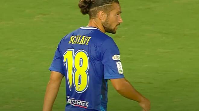 Prima sconfitta per le Vespe, la Carrarese vince 3-0