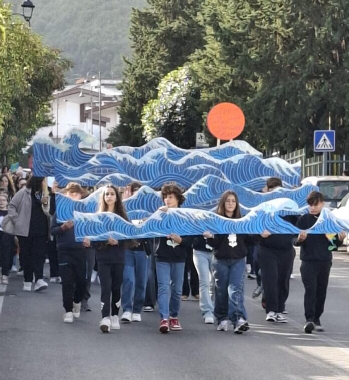 marcia per la pace scuola pagani 3